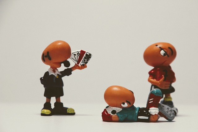 而失去悬念 而失去悬念